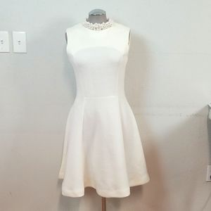 Le Ciel Bleu ALine White Pearl Neckline Sleevless Dress Sz 40